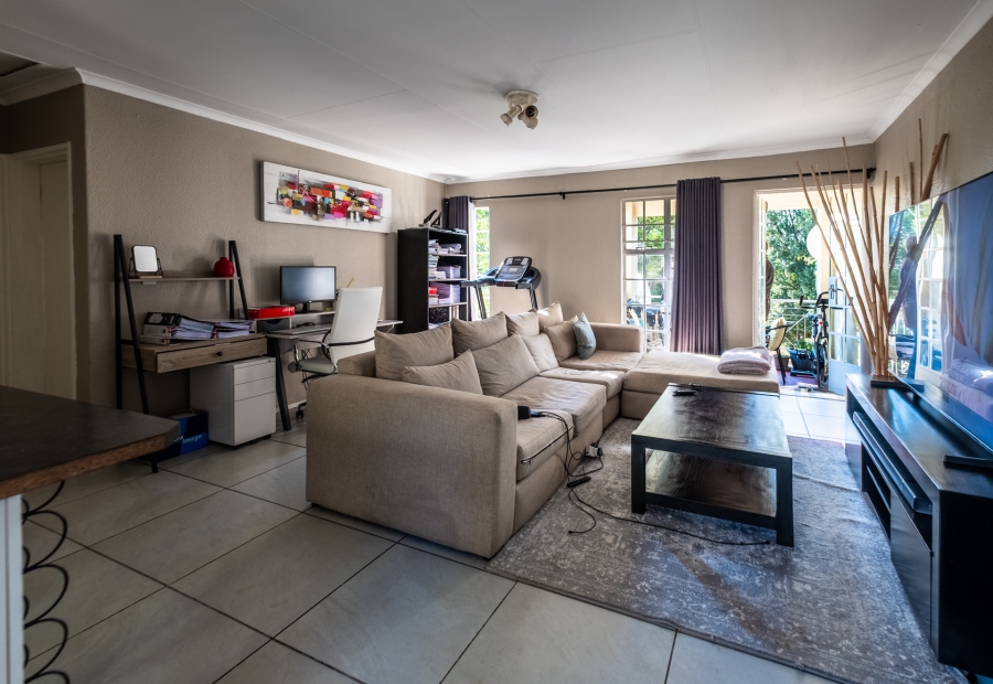 2 Bedroom Property for Sale in Faerie Glen Gauteng
