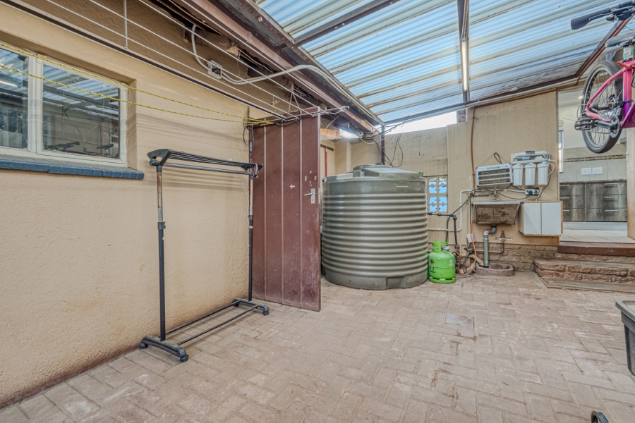 3 Bedroom Property for Sale in Groblerpark Gauteng