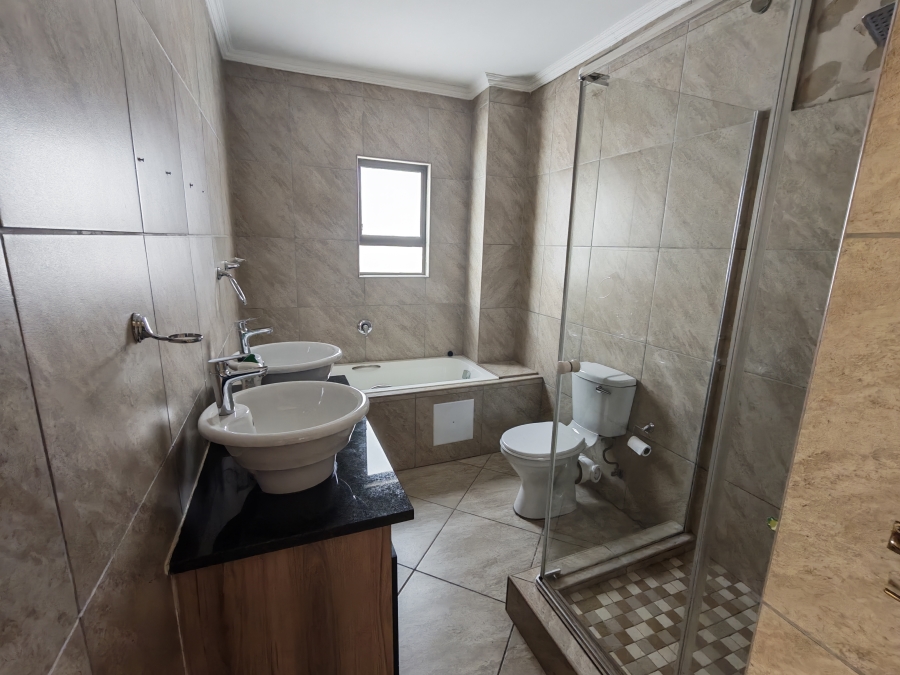 3 Bedroom Property for Sale in Magaliesberg Country Estate Gauteng
