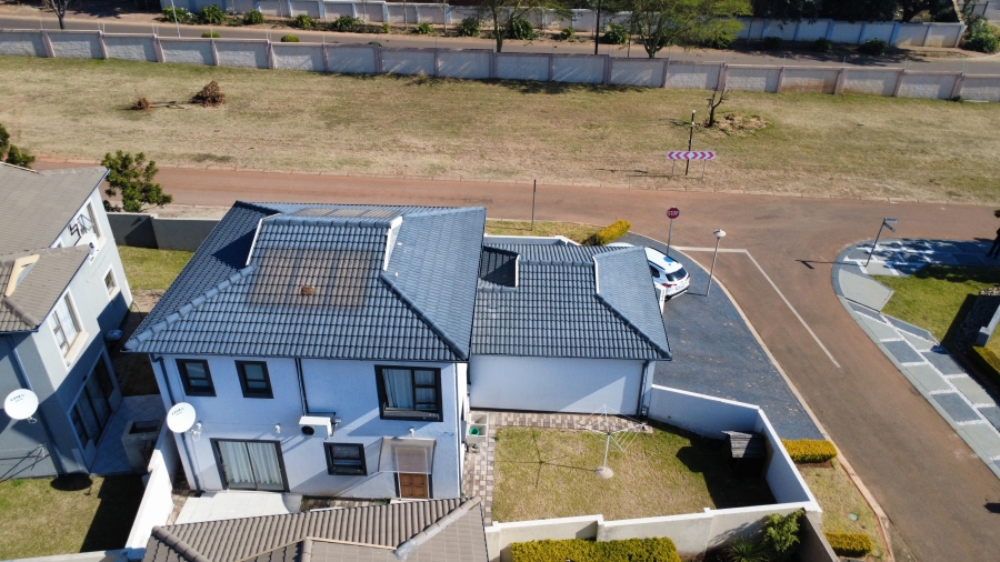 3 Bedroom Property for Sale in Magaliesberg Country Estate Gauteng