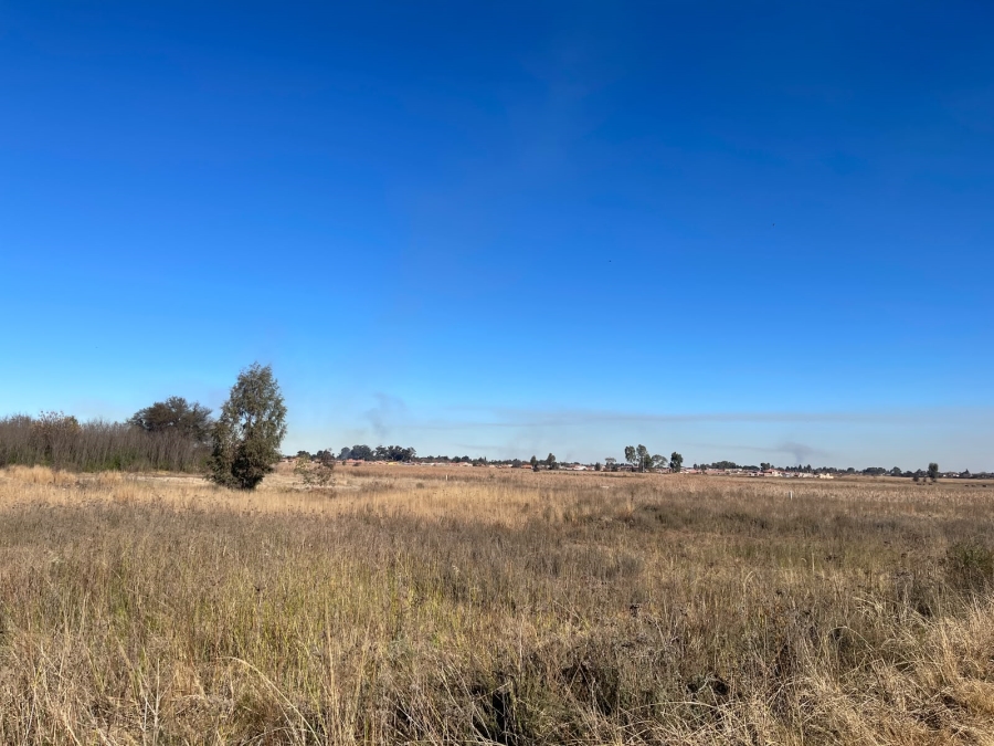 Commercial Property for Sale in Unitas Park Gauteng
