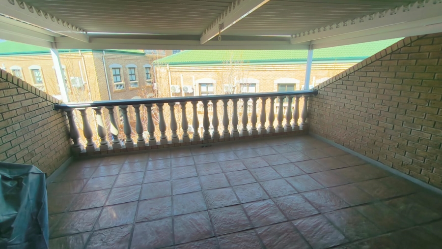 To Let Commercial Property for Rent in Highveld Gauteng