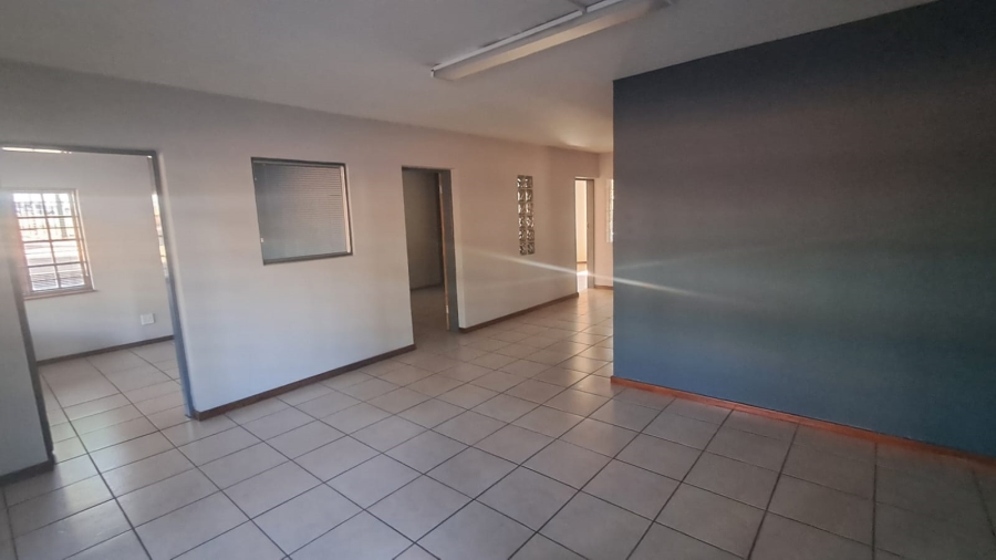 To Let Commercial Property for Rent in Highveld Gauteng