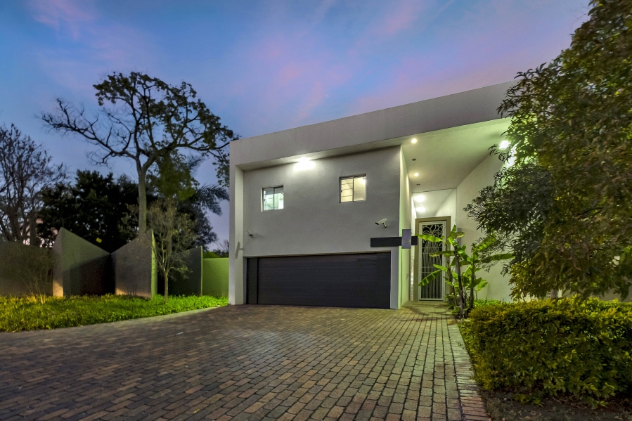 4 Bedroom Property for Sale in Morningside Manor Gauteng