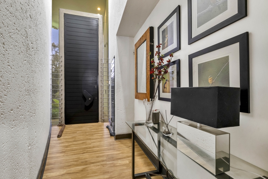 4 Bedroom Property for Sale in Morningside Manor Gauteng