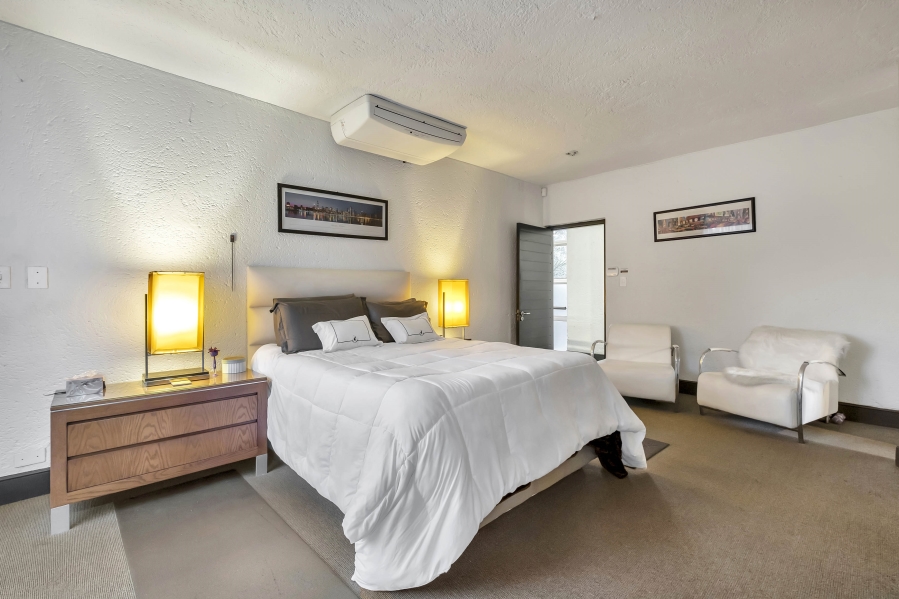 4 Bedroom Property for Sale in Morningside Manor Gauteng