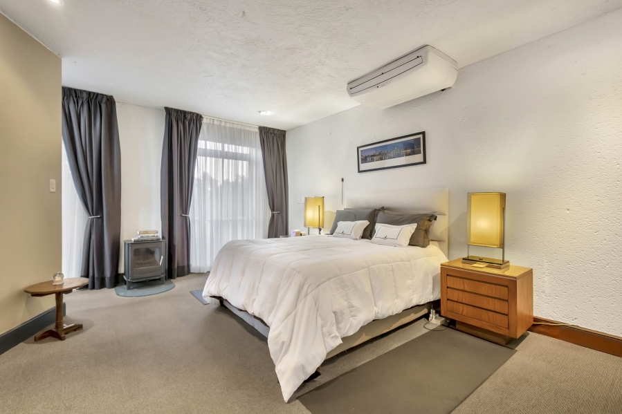 4 Bedroom Property for Sale in Morningside Manor Gauteng