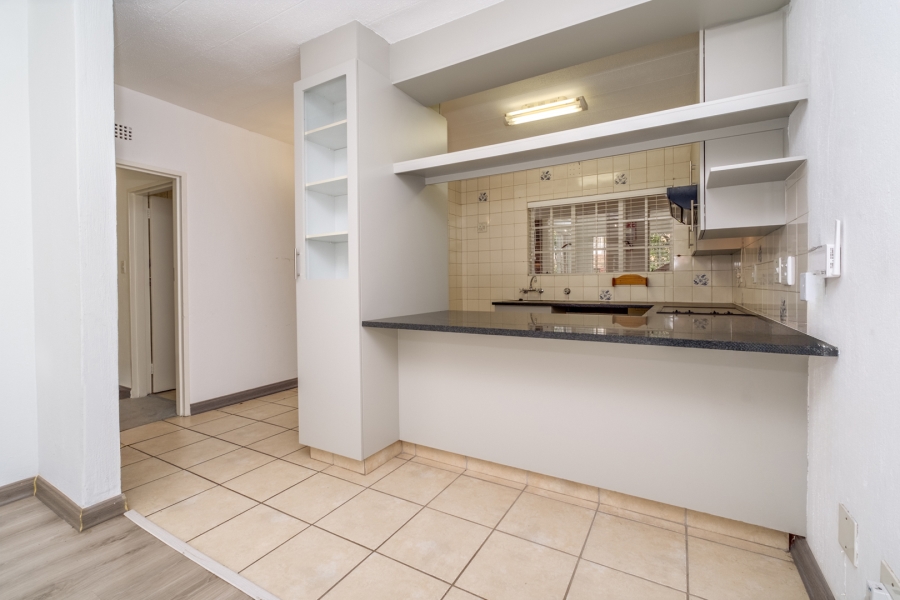 1 Bedroom Property for Sale in Bryanston Gauteng