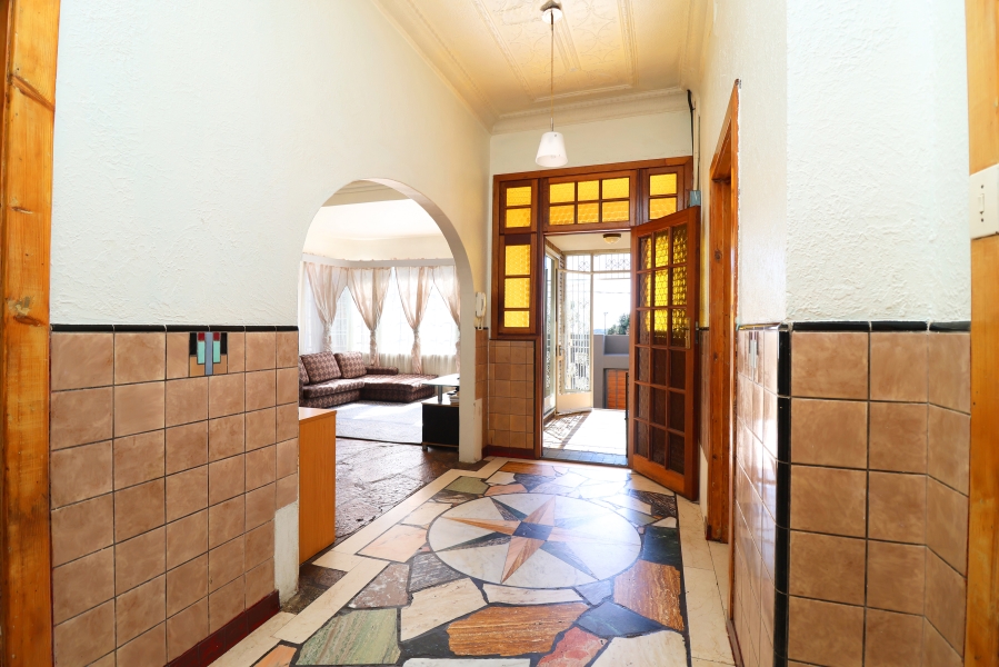 2 Bedroom Property for Sale in Westdene Gauteng