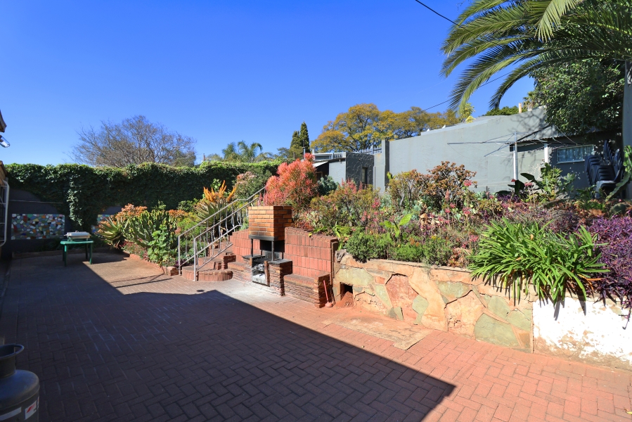 2 Bedroom Property for Sale in Westdene Gauteng