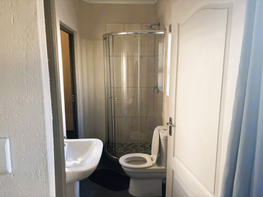 3 Bedroom Property for Sale in Honeydew Grove Gauteng