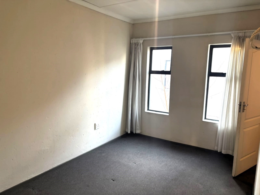 3 Bedroom Property for Sale in Honeydew Grove Gauteng