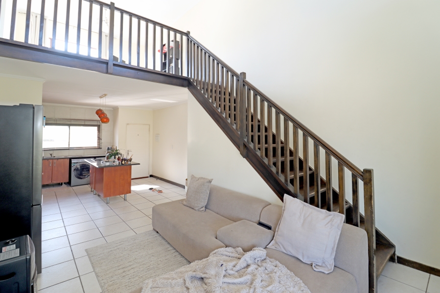 To Let 2 Bedroom Property for Rent in Sunninghill Gauteng