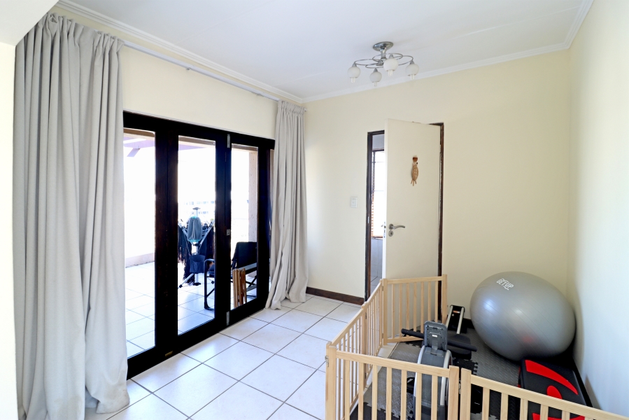 To Let 2 Bedroom Property for Rent in Sunninghill Gauteng