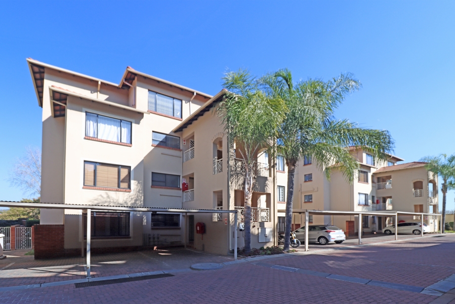 To Let 2 Bedroom Property for Rent in Sunninghill Gauteng