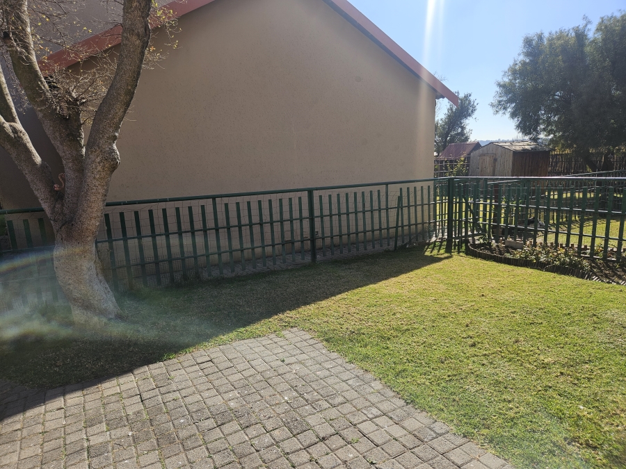 3 Bedroom Property for Sale in Illiondale Gauteng