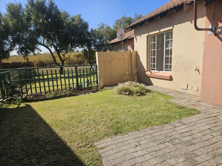 3 Bedroom Property for Sale in Illiondale Gauteng