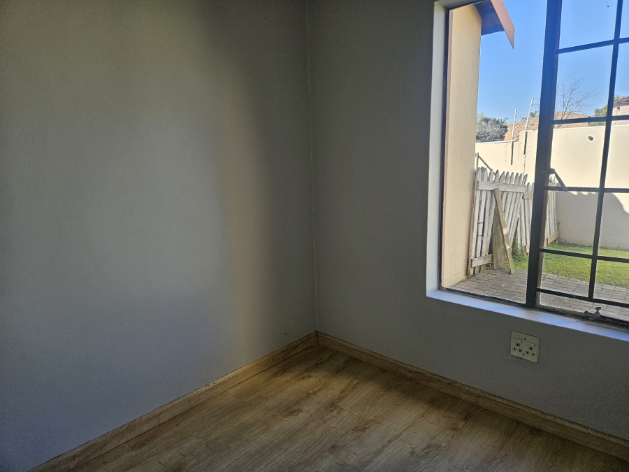 3 Bedroom Property for Sale in Illiondale Gauteng