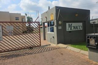 1 Bedroom Property for Sale in Brackendowns Gauteng