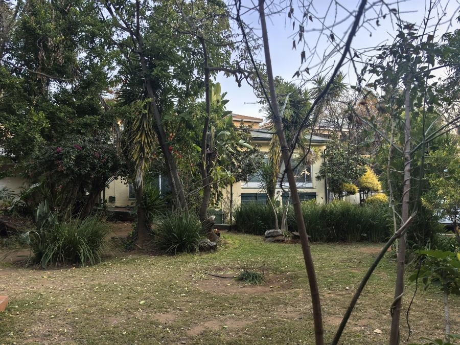 8 Bedroom Property for Sale in Ferndale Gauteng