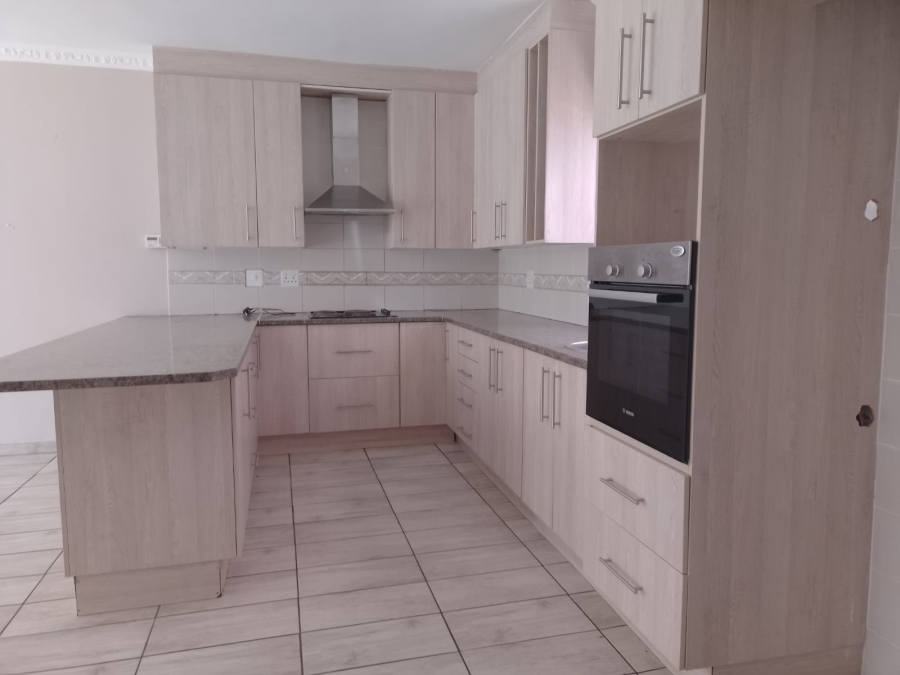 To Let 3 Bedroom Property for Rent in Brakpan North Gauteng