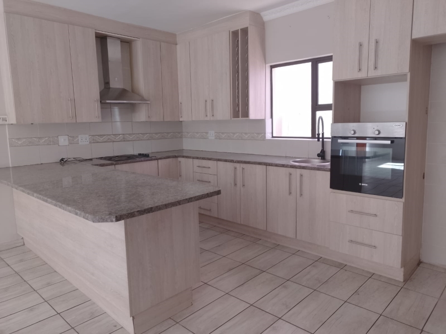 To Let 3 Bedroom Property for Rent in Brakpan North Gauteng