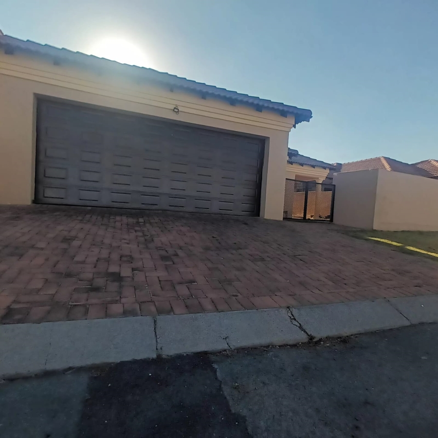To Let 3 Bedroom Property for Rent in Brakpan North Gauteng