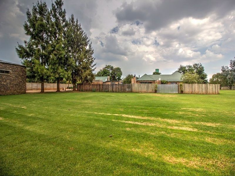 4 Bedroom Property for Sale in Bredell Gauteng
