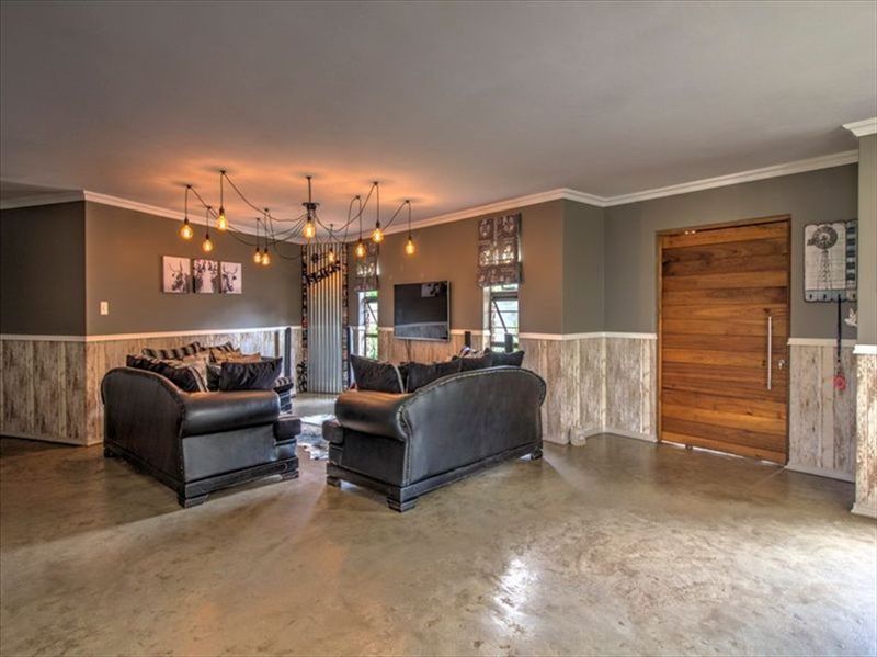 4 Bedroom Property for Sale in Bredell Gauteng