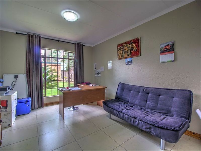 4 Bedroom Property for Sale in Bredell Gauteng
