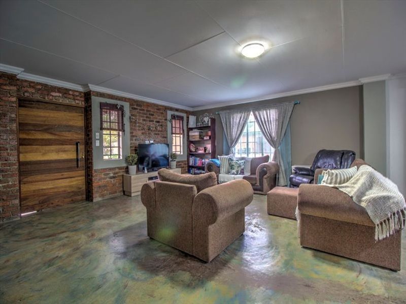 4 Bedroom Property for Sale in Bredell Gauteng