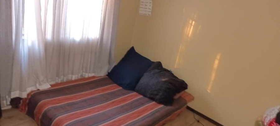 2 Bedroom Property for Sale in Elandspoort Gauteng