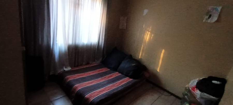 2 Bedroom Property for Sale in Elandspoort Gauteng
