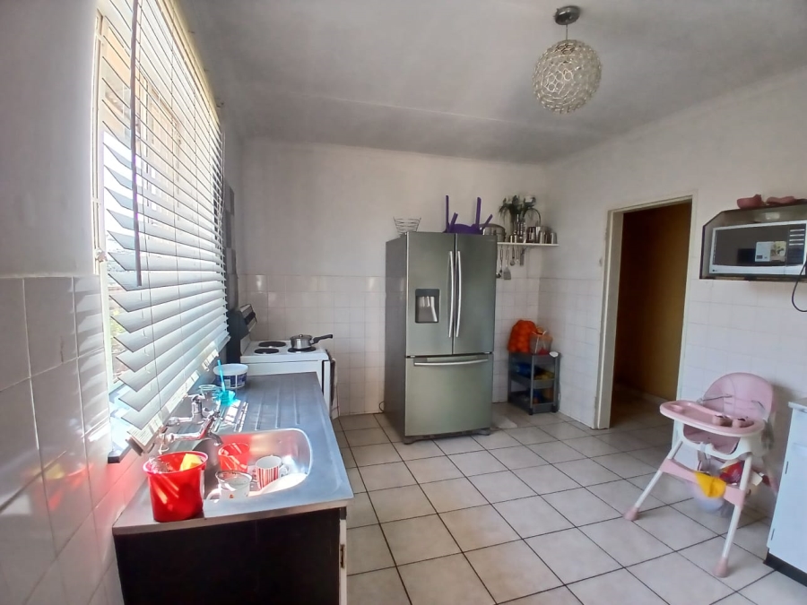3 Bedroom Property for Sale in Kwaggasrand Gauteng