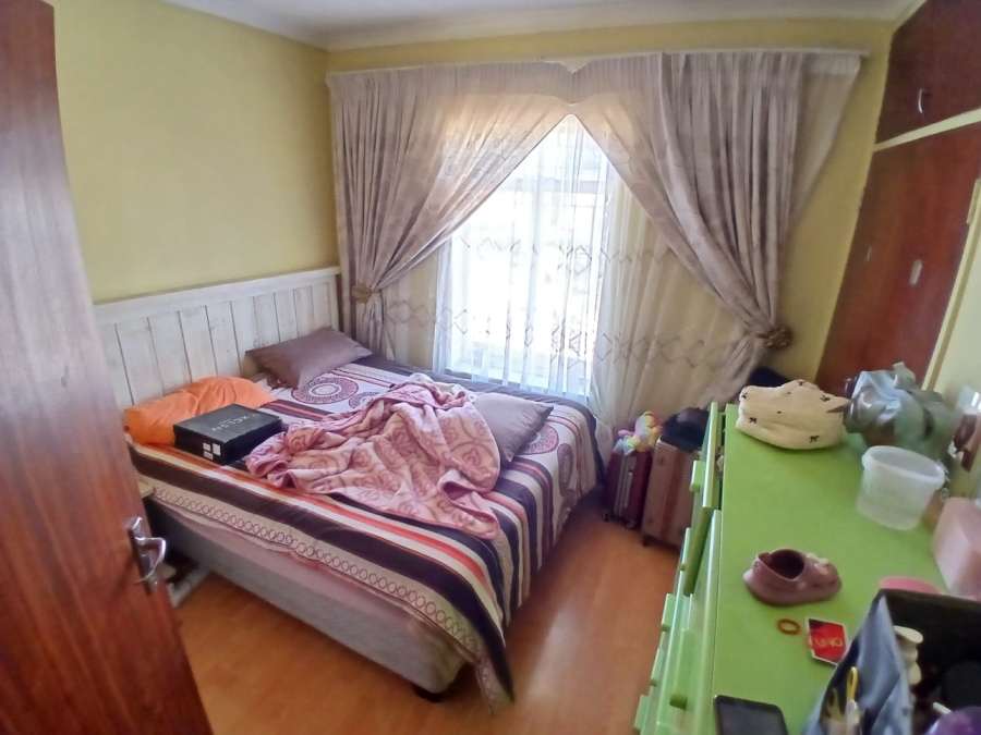 3 Bedroom Property for Sale in Kwaggasrand Gauteng