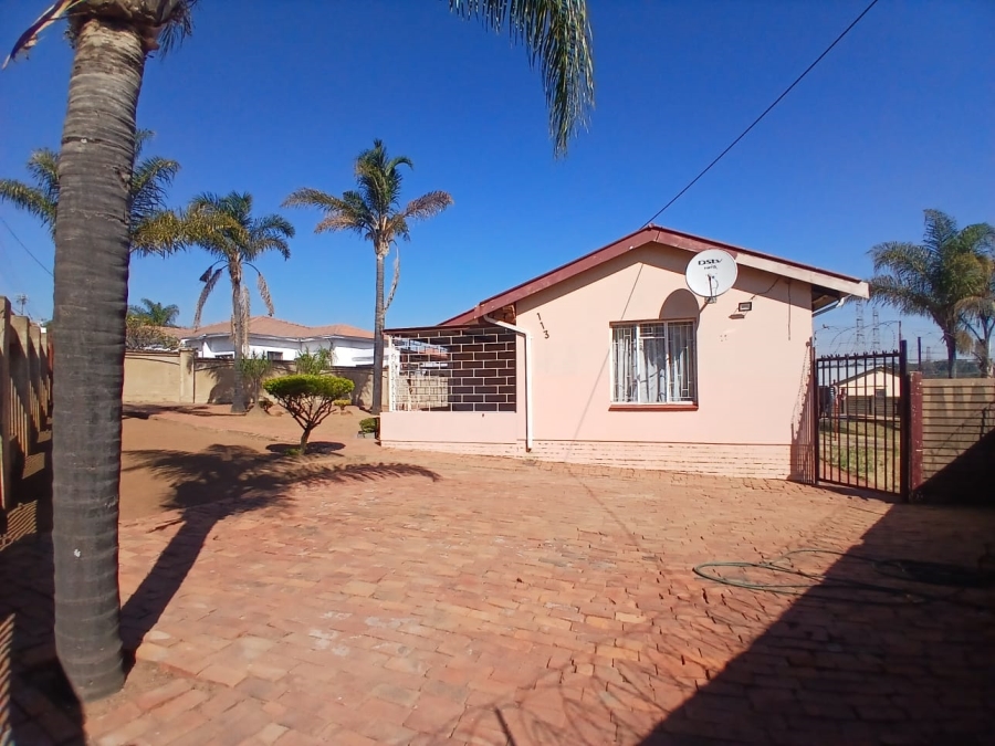 3 Bedroom Property for Sale in Kwaggasrand Gauteng