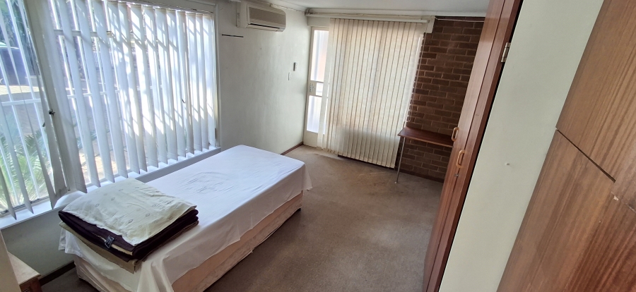 5 Bedroom Property for Sale in Florauna Gauteng