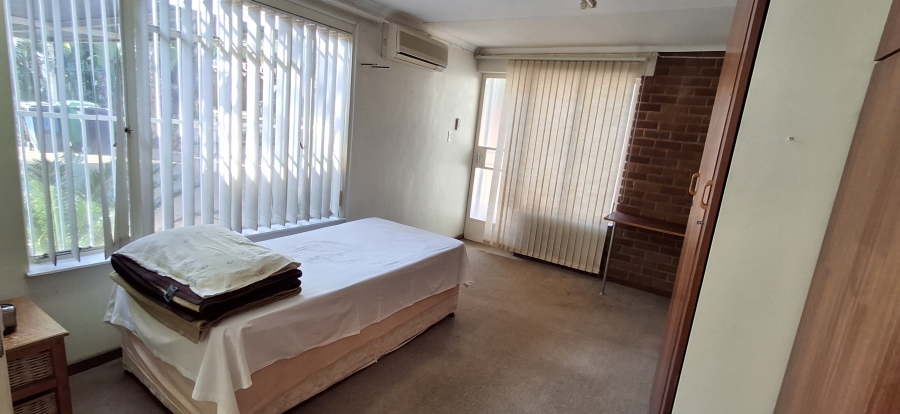 5 Bedroom Property for Sale in Florauna Gauteng