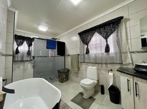 4 Bedroom Property for Sale in Meyerton Ext 6 Gauteng