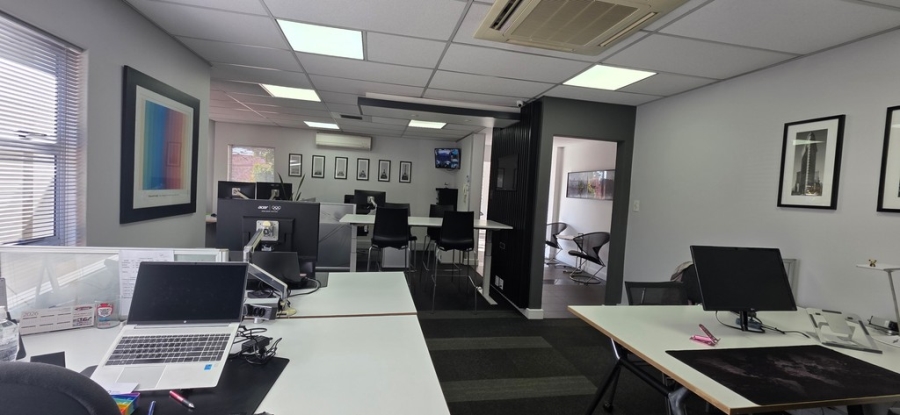 Commercial Property for Sale in Gallo Manor Gauteng