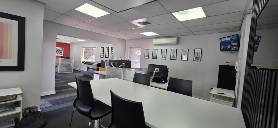 Commercial Property for Sale in Gallo Manor Gauteng