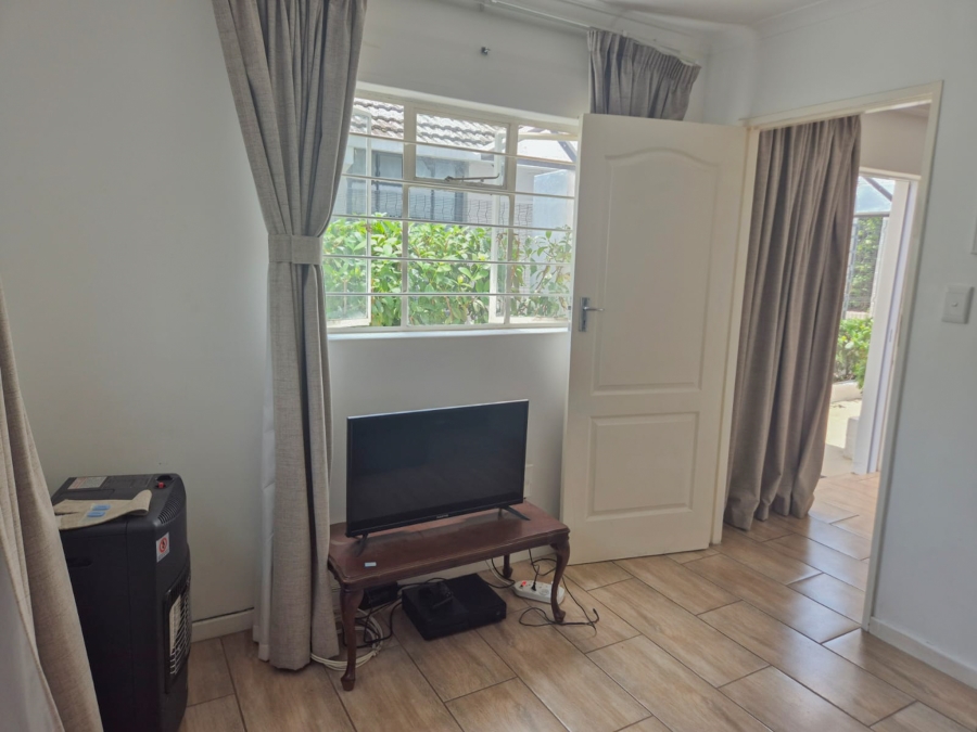 To Let 1 Bedroom Property for Rent in Parkhurst Gauteng