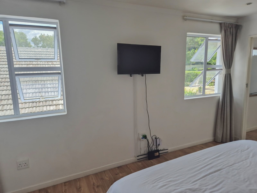 To Let 1 Bedroom Property for Rent in Parkhurst Gauteng