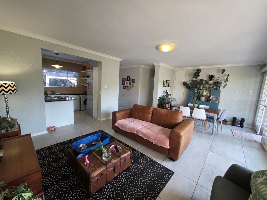 2 Bedroom Property for Sale in Robindale Gauteng
