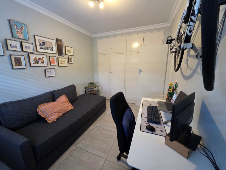 2 Bedroom Property for Sale in Robindale Gauteng