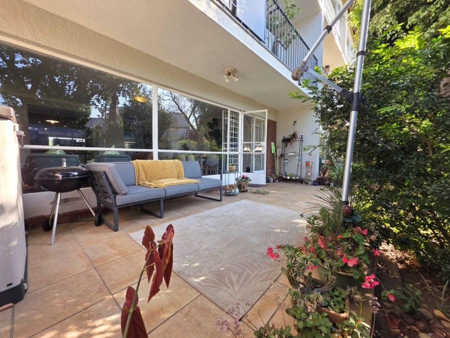 2 Bedroom Property for Sale in Robindale Gauteng