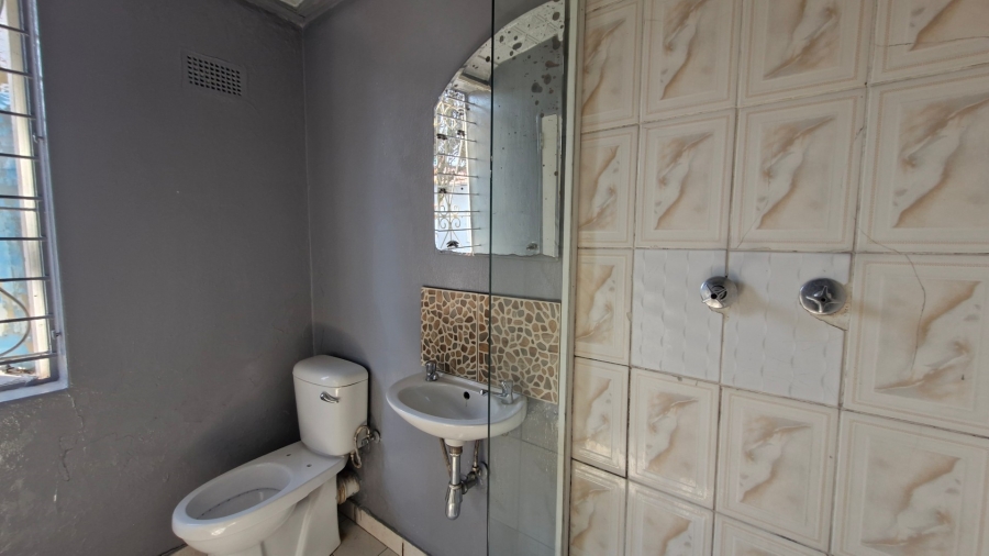 4 Bedroom Property for Sale in Bellevue East Gauteng