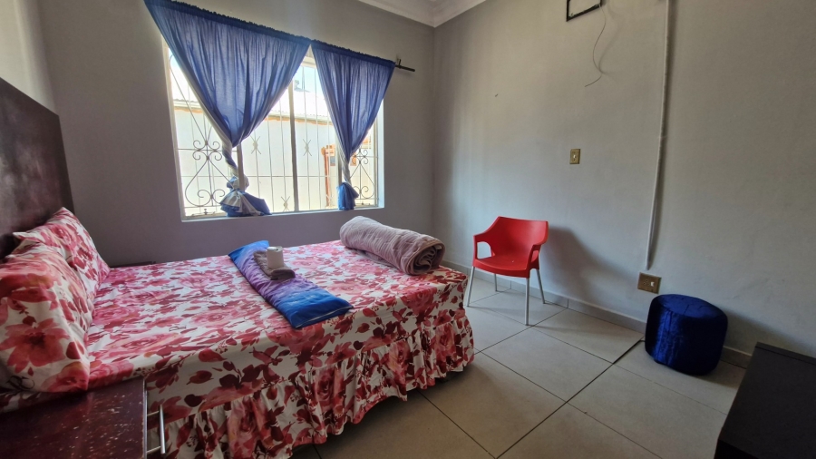 4 Bedroom Property for Sale in Bellevue East Gauteng