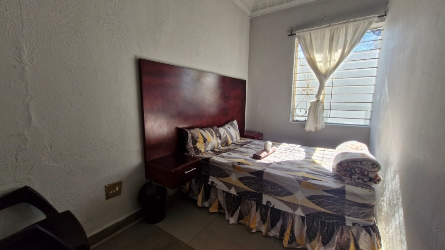 4 Bedroom Property for Sale in Bellevue East Gauteng