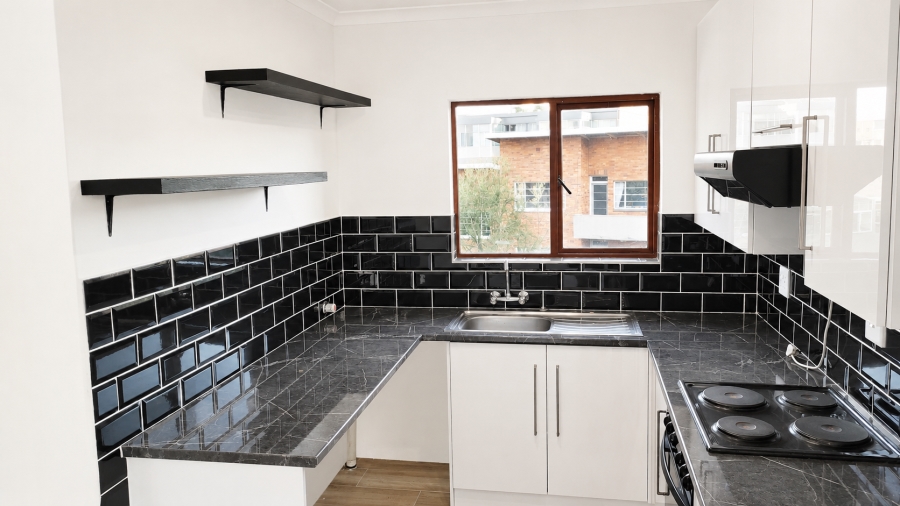 2 Bedroom Property for Sale in Linden Gauteng